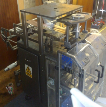 Powder Filling & Packaging Machinery Photo