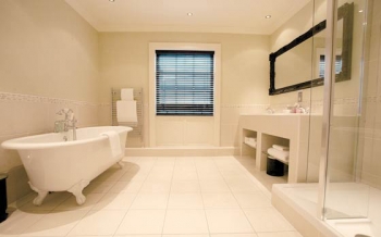 The Commercial Bar and Hotel Chester Photo